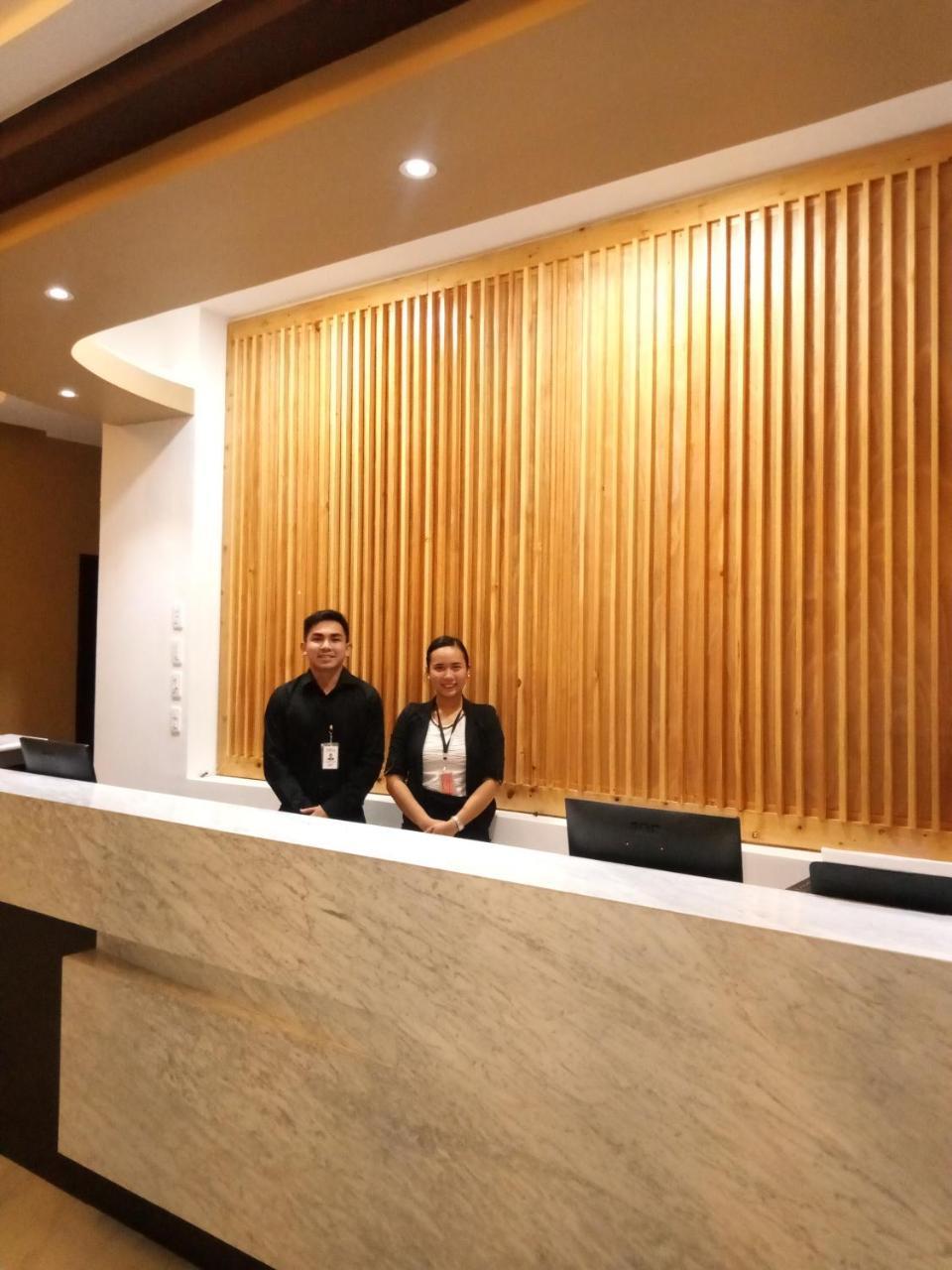 Figtree Hotel Iloilo City Dış mekan fotoğraf